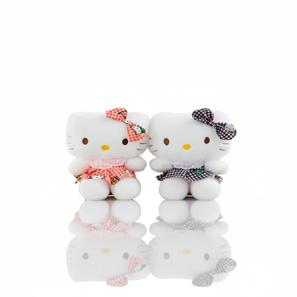 PELUCHE HELLO KITTY A CUADROS 8 PULGADAS